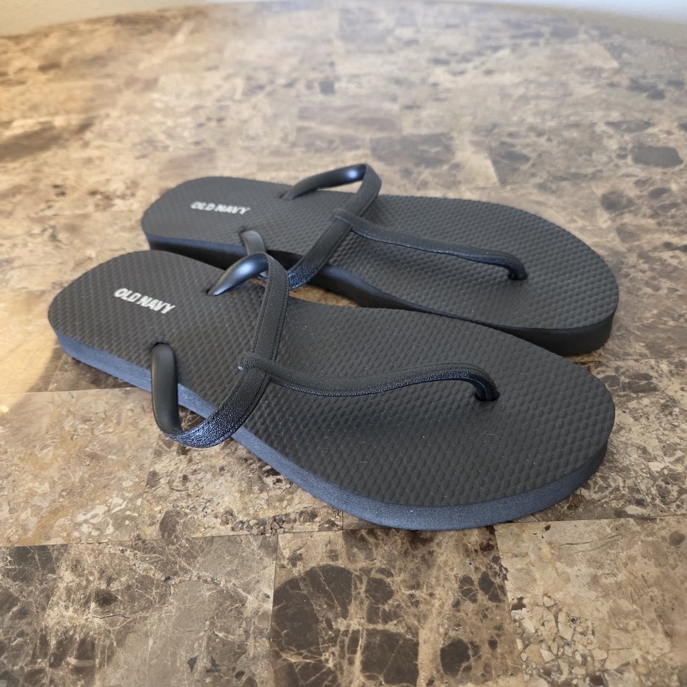 Old Navy sz 8 black t-strap flip flops sandals casual lightweight summer vacay